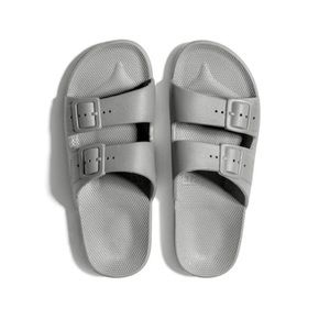 Freedom Moses Men’s Light Grey Slides